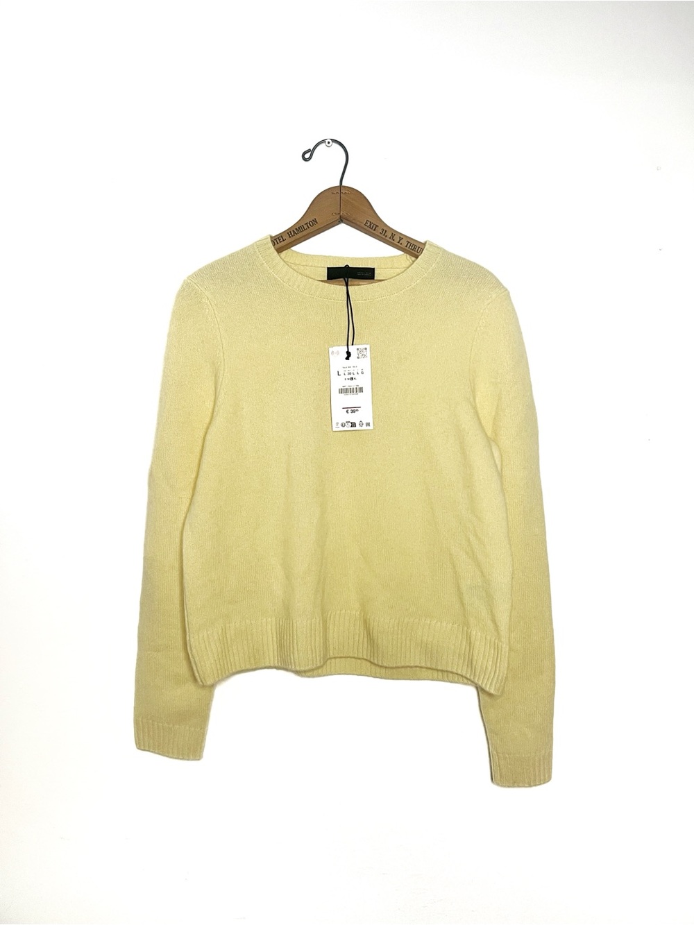 Zara | 100% Wool Yellow Sweater